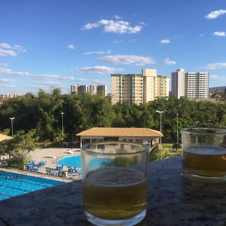 Hotel Golden Dolphin Com Cafe Da Manha! Piscinas 24H Caldas Novas Exterior foto