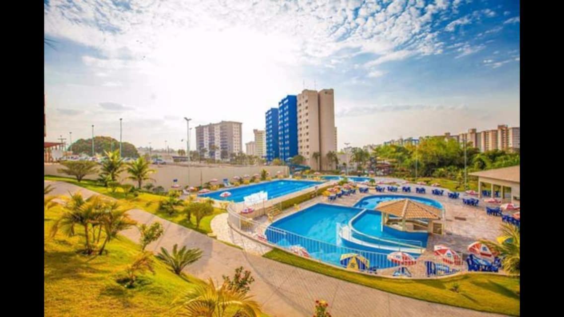 Hotel Golden Dolphin Com Cafe Da Manha! Piscinas 24H Caldas Novas Exterior foto