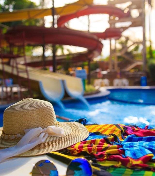 Hotel Golden Dolphin Com Cafe Da Manha! Piscinas 24H Caldas Novas Exterior foto