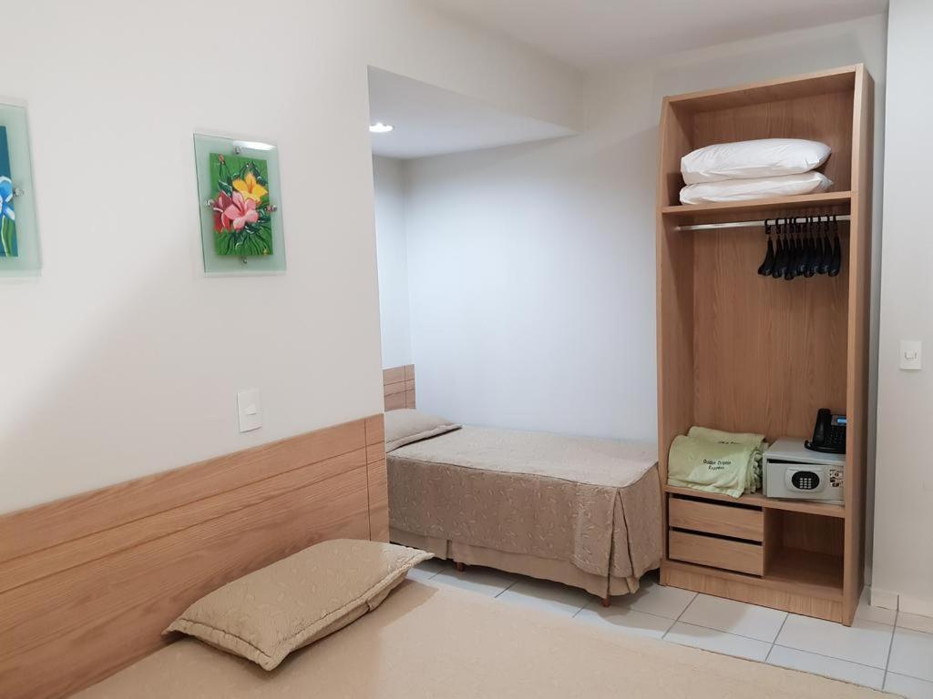 Hotel Golden Dolphin Com Cafe Da Manha! Piscinas 24H Caldas Novas Exterior foto