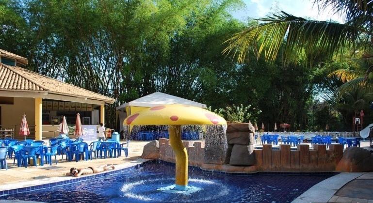 Hotel Golden Dolphin Com Cafe Da Manha! Piscinas 24H Caldas Novas Exterior foto