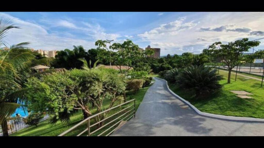 Hotel Golden Dolphin Com Cafe Da Manha! Piscinas 24H Caldas Novas Exterior foto